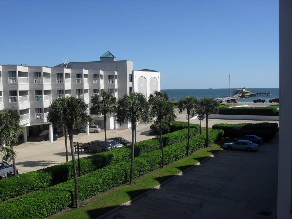 Casa Del Mar Beachfront Suites Galveston Buitenkant foto