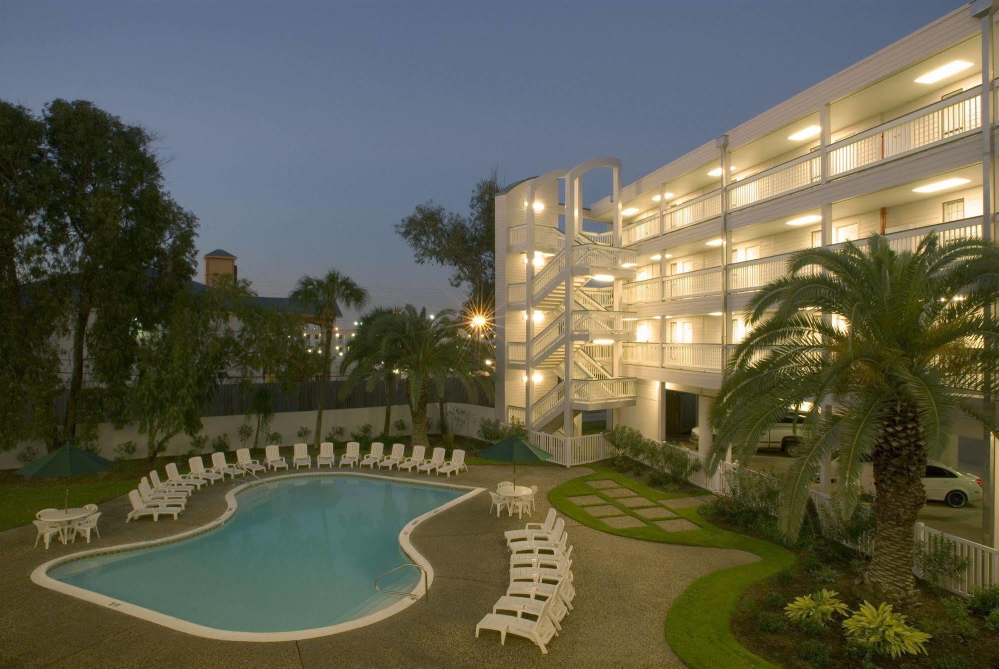 Casa Del Mar Beachfront Suites Galveston Buitenkant foto